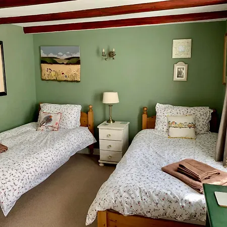 Gowland Cottage, Old Town,